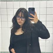 Offro lezioni private di Inglese a ragazzi. Aperta a dare lezioni anche di varie materie, com’è Filosofia.